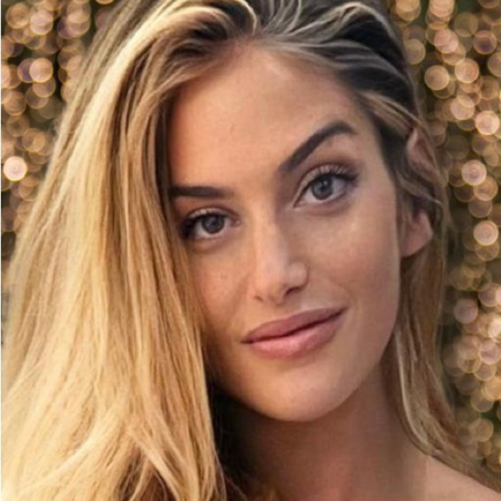 Meet your Posher, Natasha